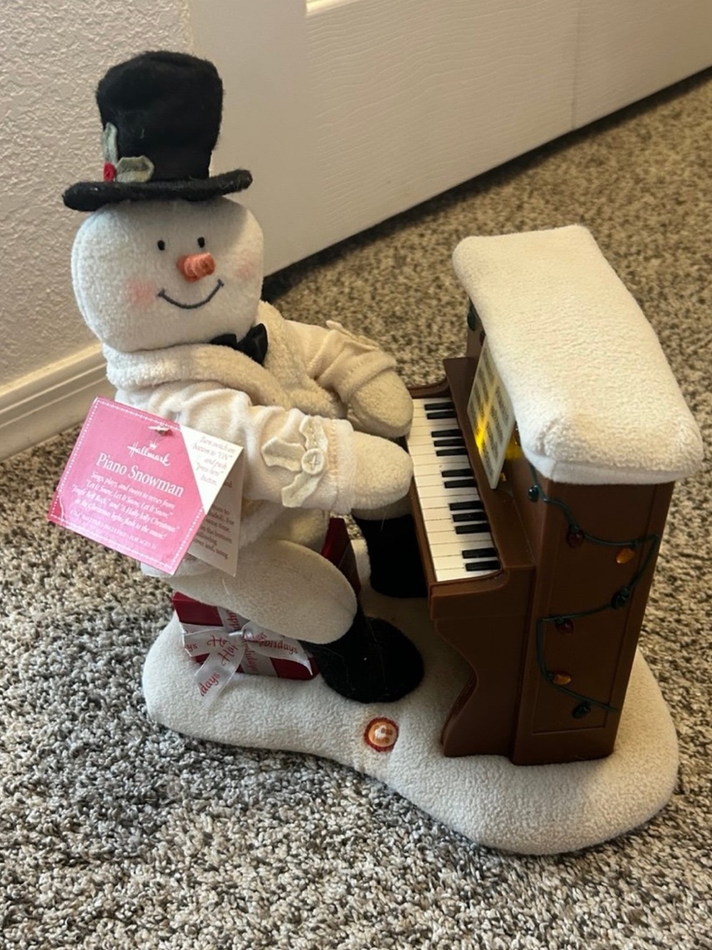 Hallmark Piano Snowman Holiday Figurine - White Snowman at Piano